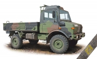 Армейский 2-т грузовик UNIMOG U1300L