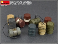 Немецкие 200-л бочки для горючего WWII