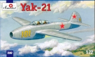 Самолет Як-21