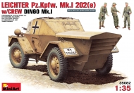 Немецкий легкий бронеавтомобиль Pz.Kpfw. Mk.I 202(е)/Dingo Mк.I с экипажем. 